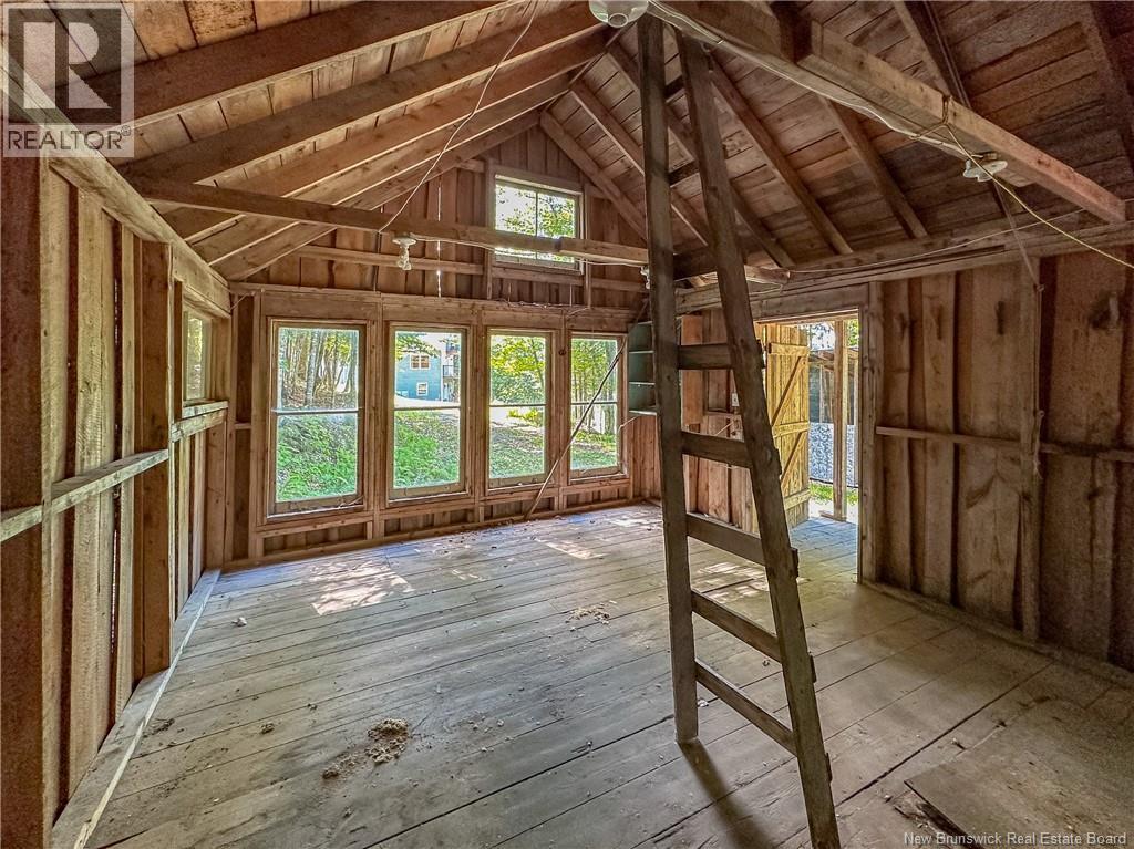 211 Jackson Road - 41