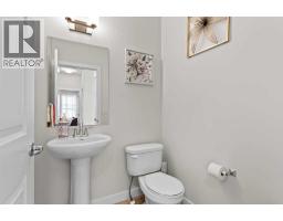 119 Walgrove Green Se, Calgary, AB T2X2H9 Photo 25