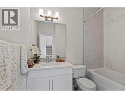 119 Walgrove Green Se, Calgary, AB T2X2H9 Photo 33