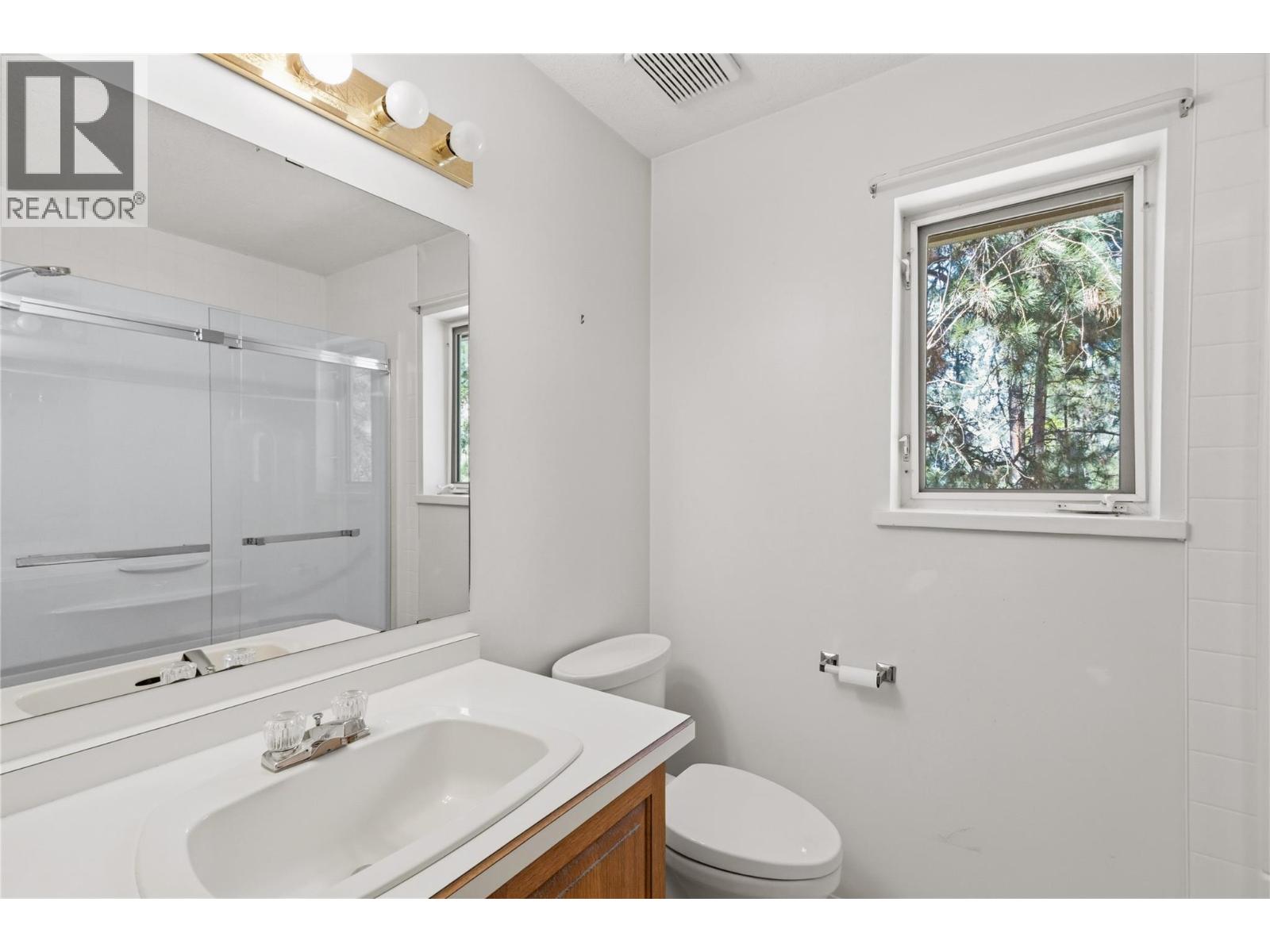  1970 Sutherland Road, Penticton