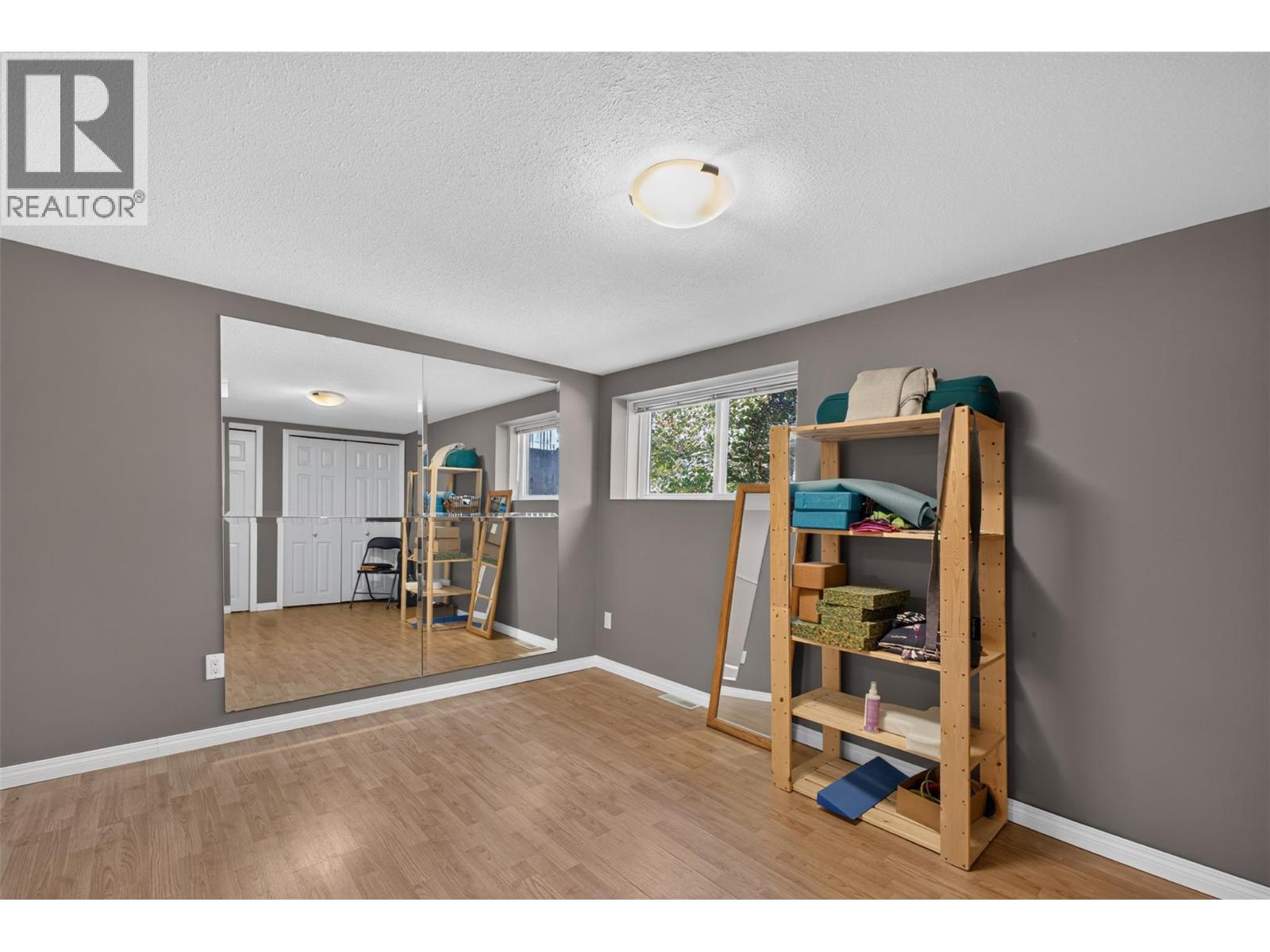 3983 Lakevale Place - 42