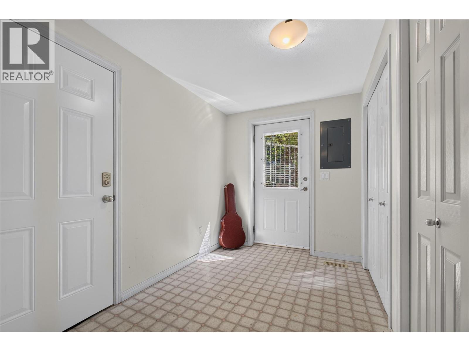 3983 Lakevale Place - Image 52