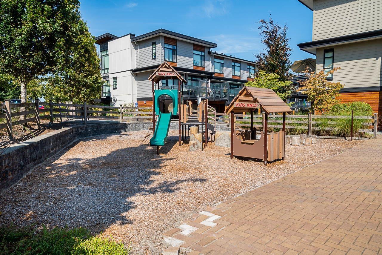 3 Bed, 3 Bath Apartment for Sale in Surrey – 200 16488 64 AVENUE, Surrey – MLS# R3158407 - Image 17