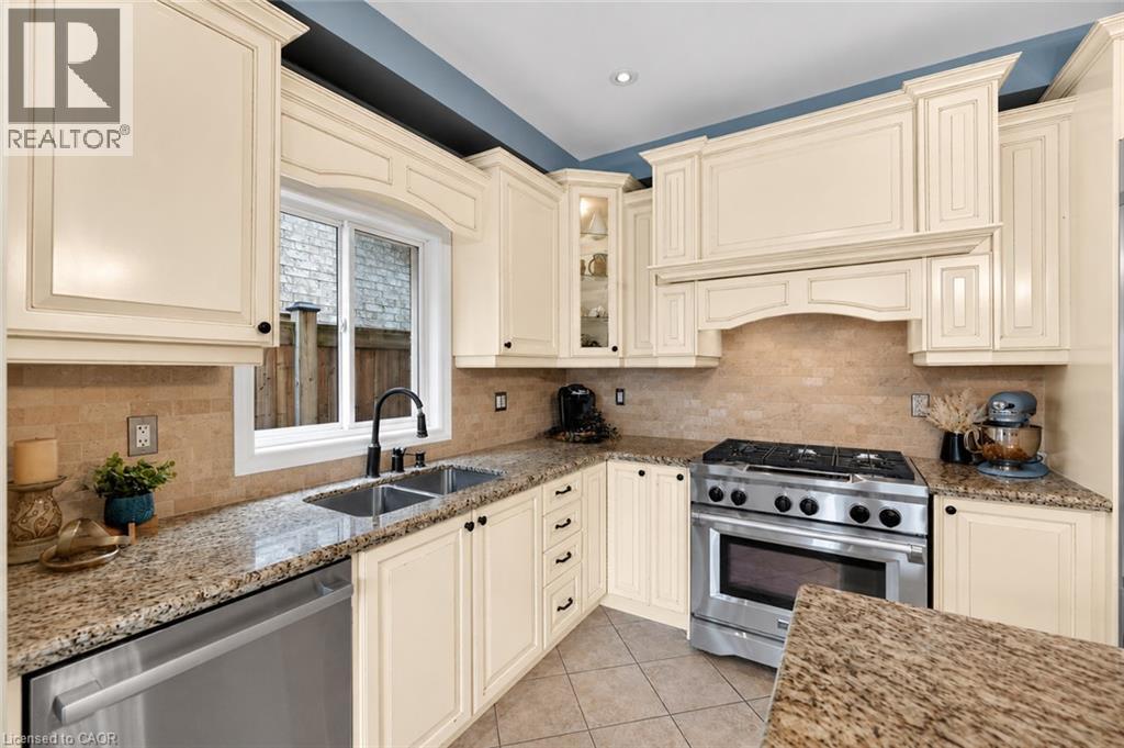 58 PEACH TREE Lane - Image 9