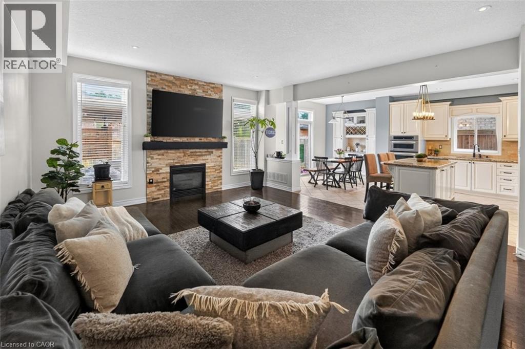 58 PEACH TREE Lane - Image 4
