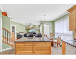 16215 79a Avenue, Surrey, BC V4N0M7 Photo 11