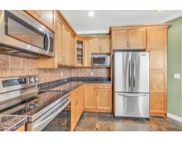 16215 79a Avenue, Surrey, BC V4N0M7 Photo 8