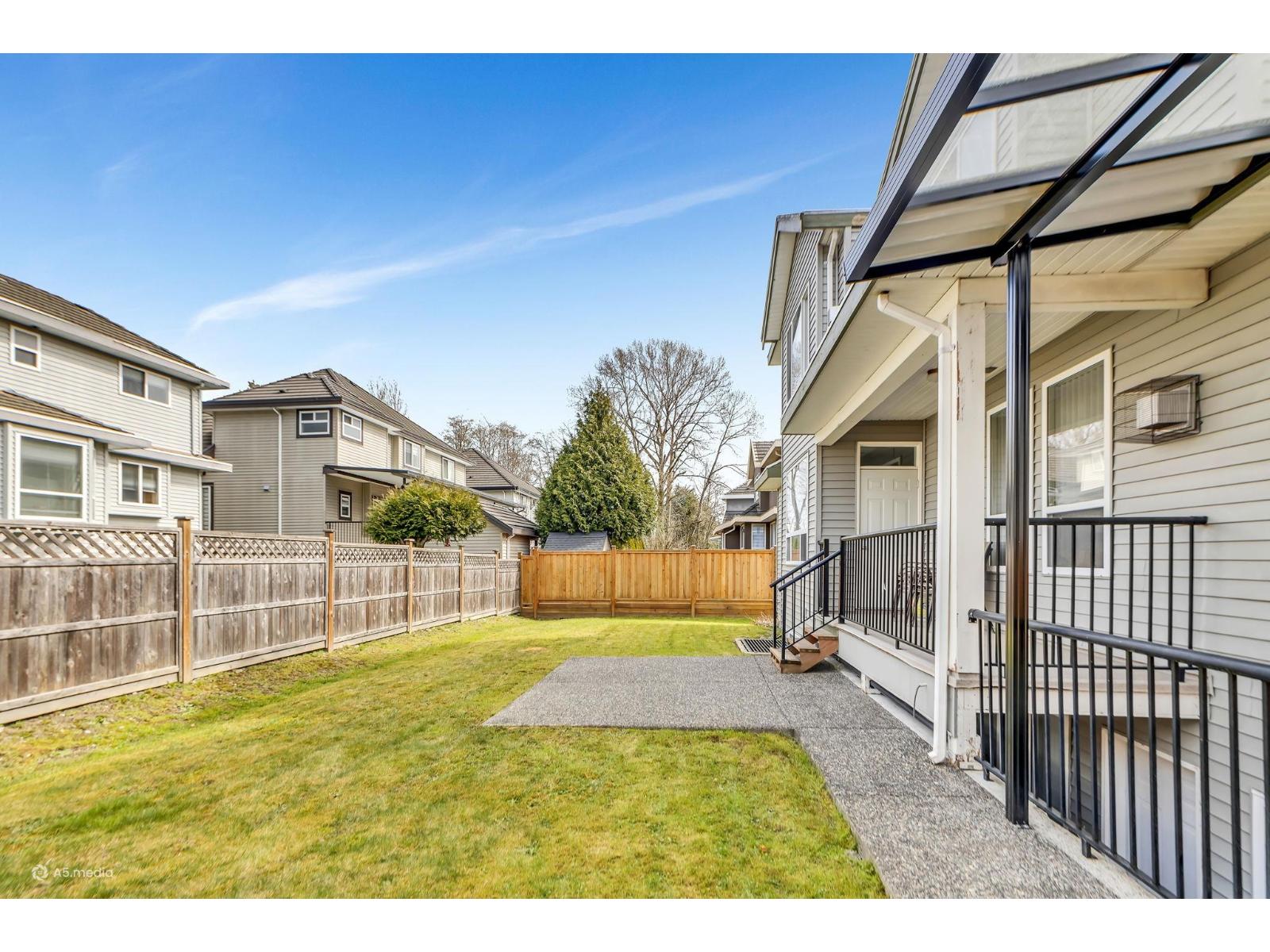 8 Bed, 5 Bath House for Sale in Surrey – 16215 79A AVENUE, Surrey – MLS# R3158926 - Image 36