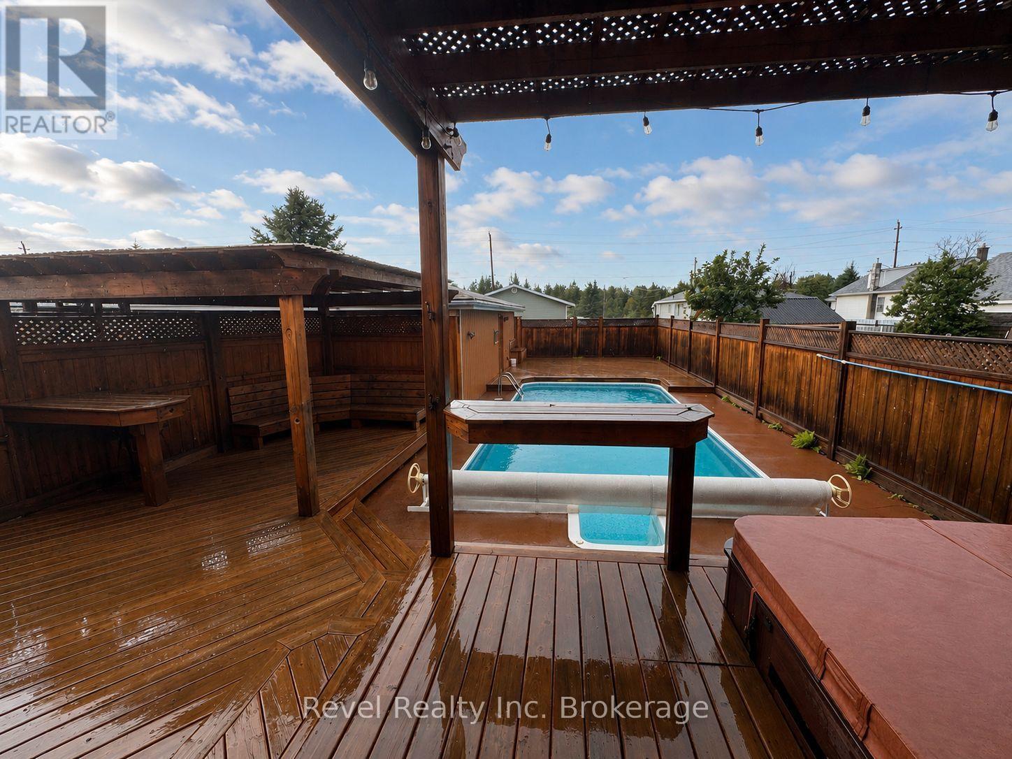 3383 ROMEO STREET - Image 41