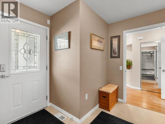 3-30 NORMANDY ROAD - Image 3
