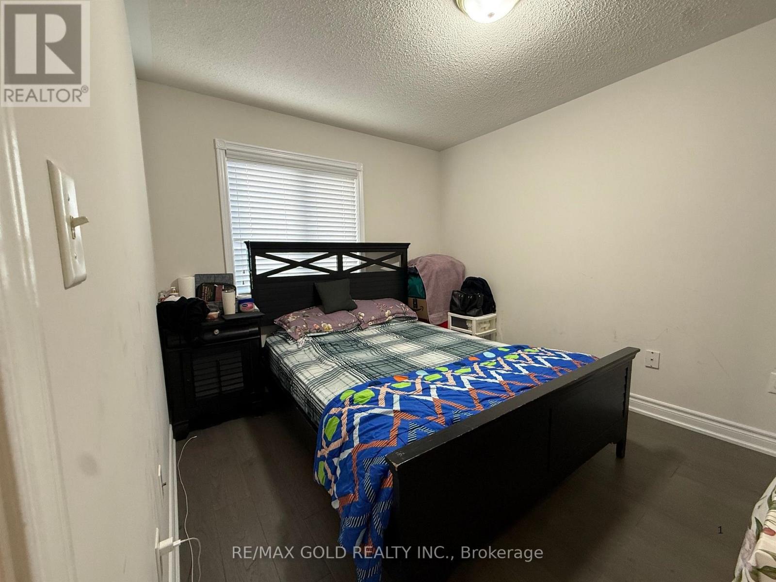 13 EASTWAY STREET - 13