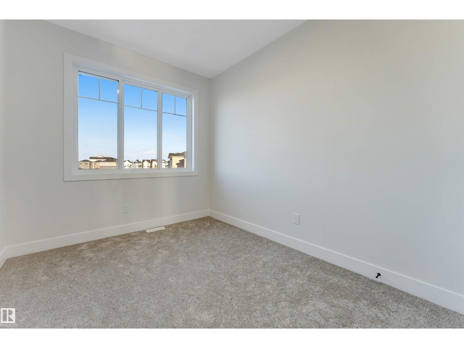 7156 177 AV NW - 22
