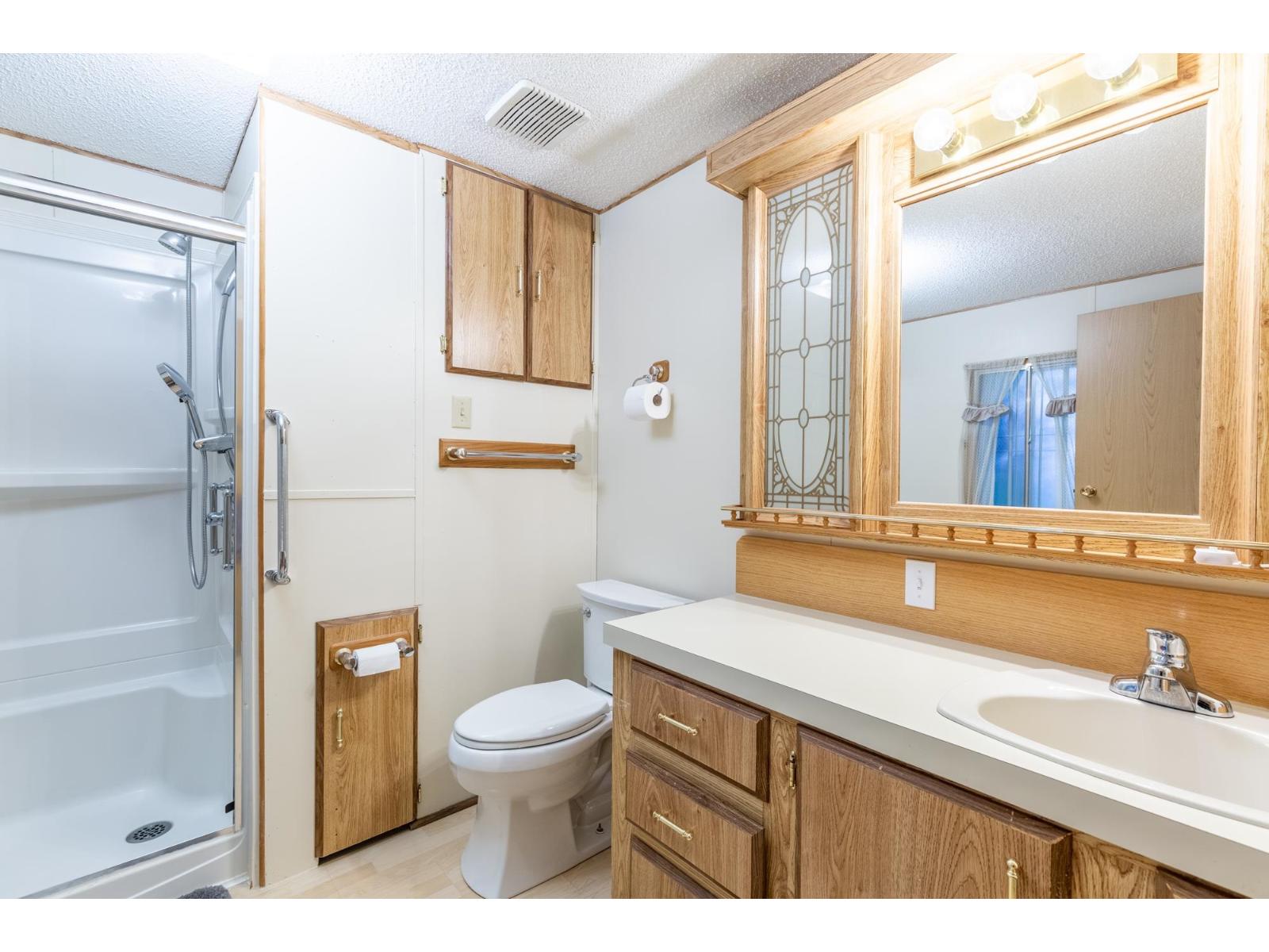 103 2062 KING GEORGE BOULEVARD, Surrey