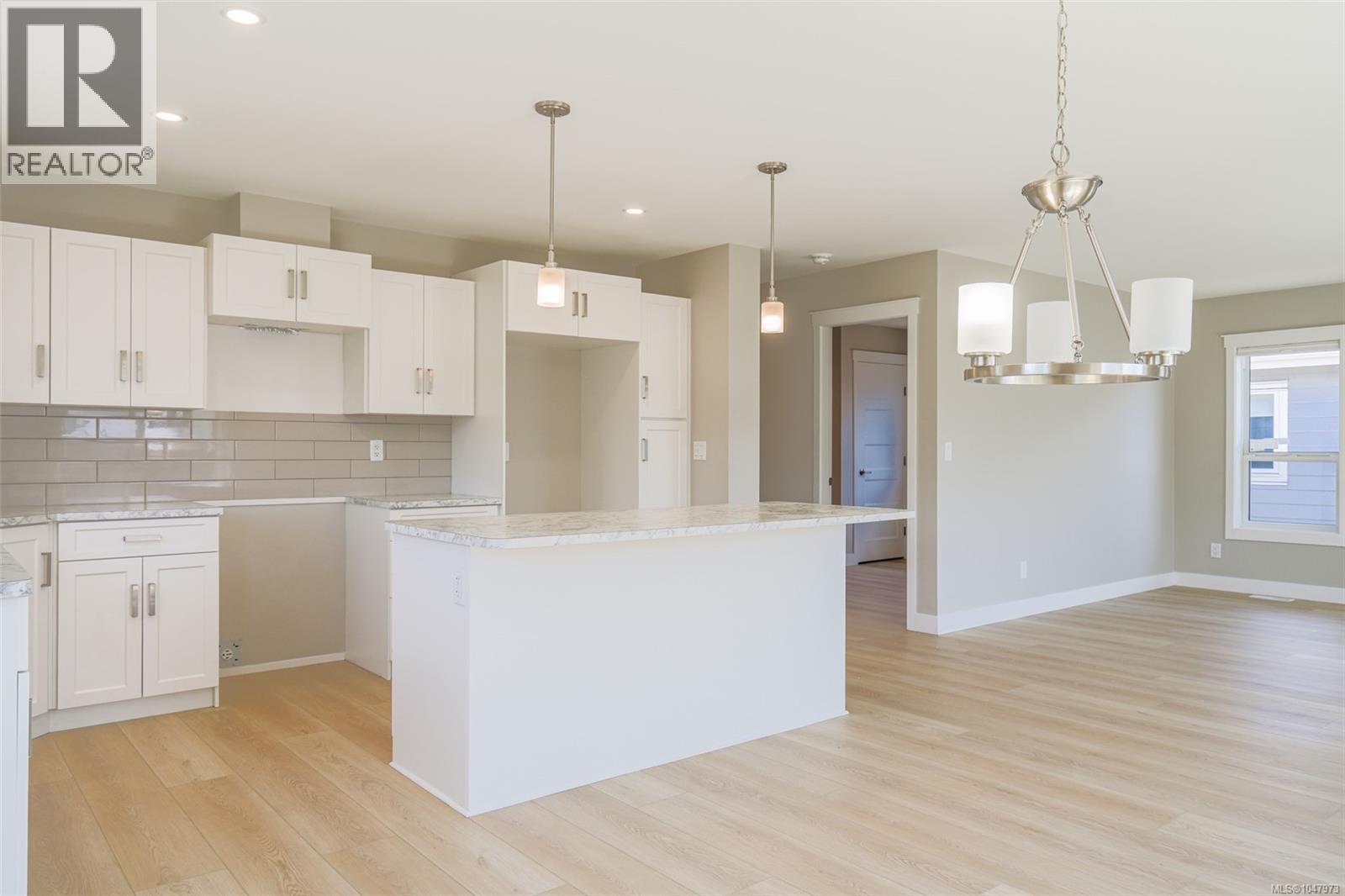 #206 5700 Pierce Rd - 10