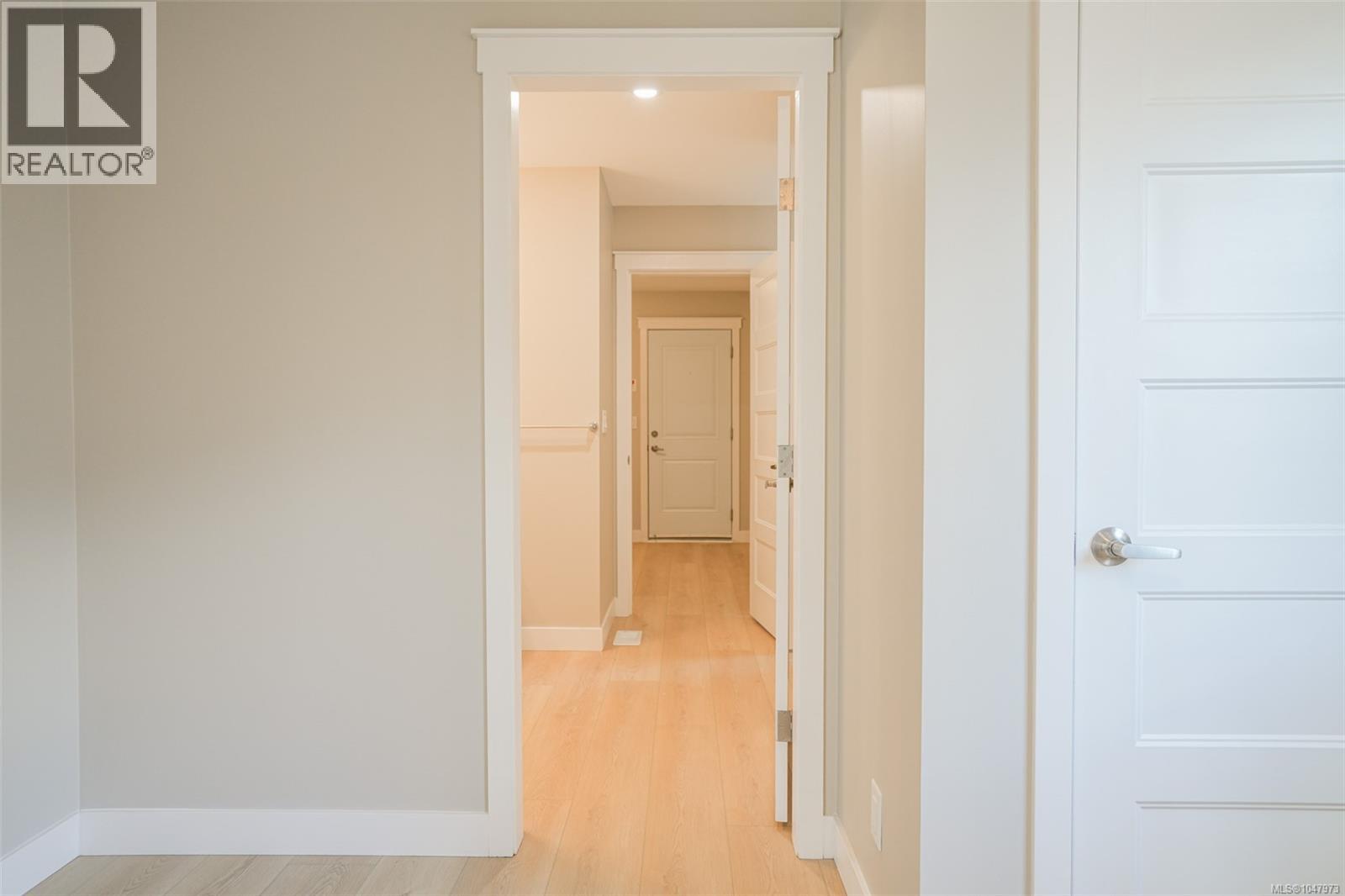 #206 5700 Pierce Rd - Image 18