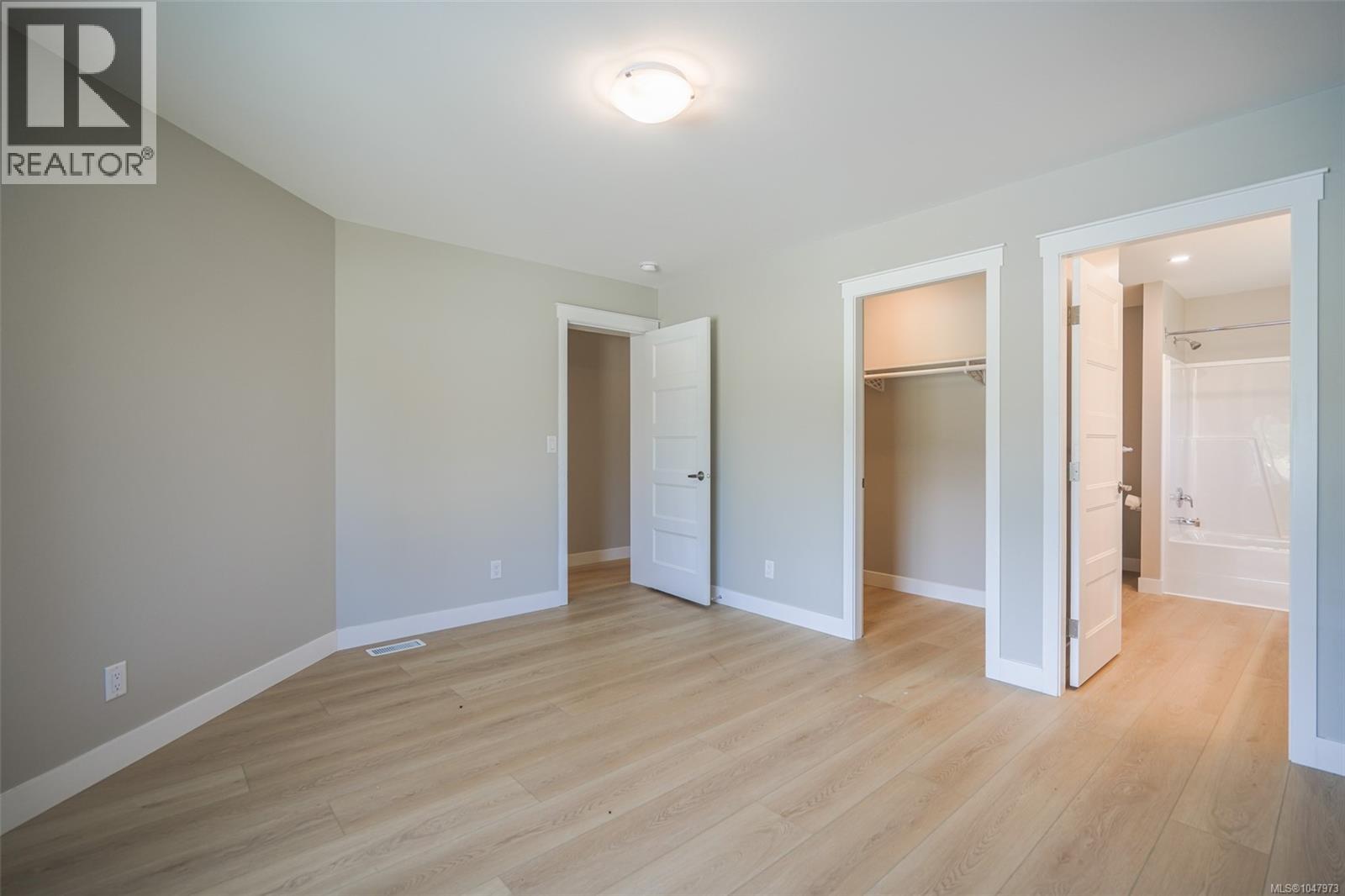 #206 5700 Pierce Rd - 25