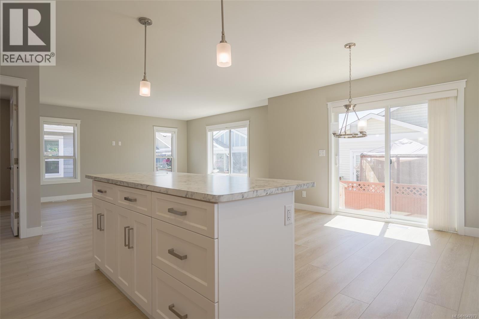 #206 5700 Pierce Rd - 7