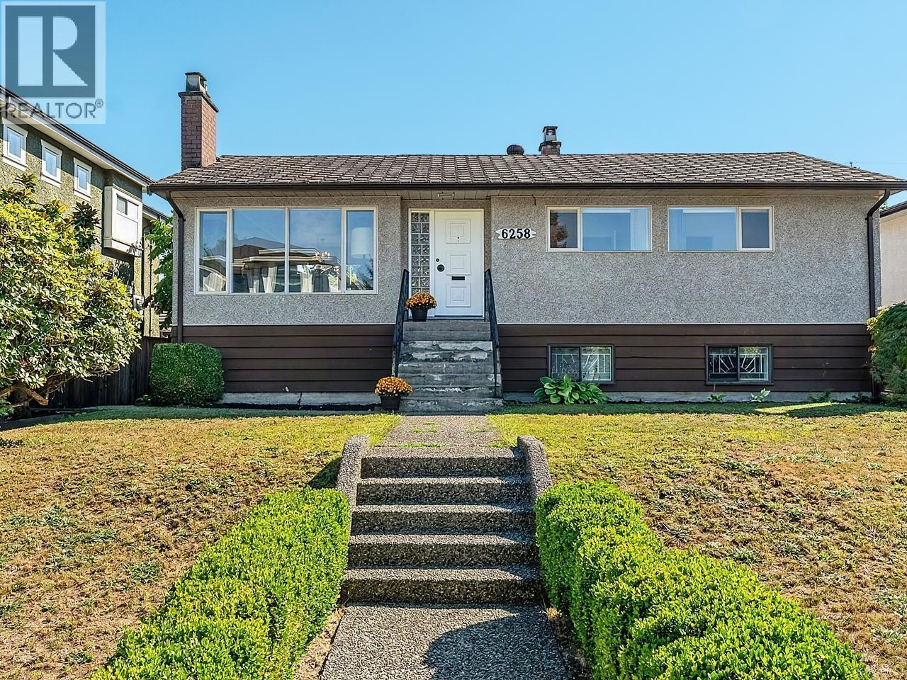 6258 BERWICK STREET, Burnaby