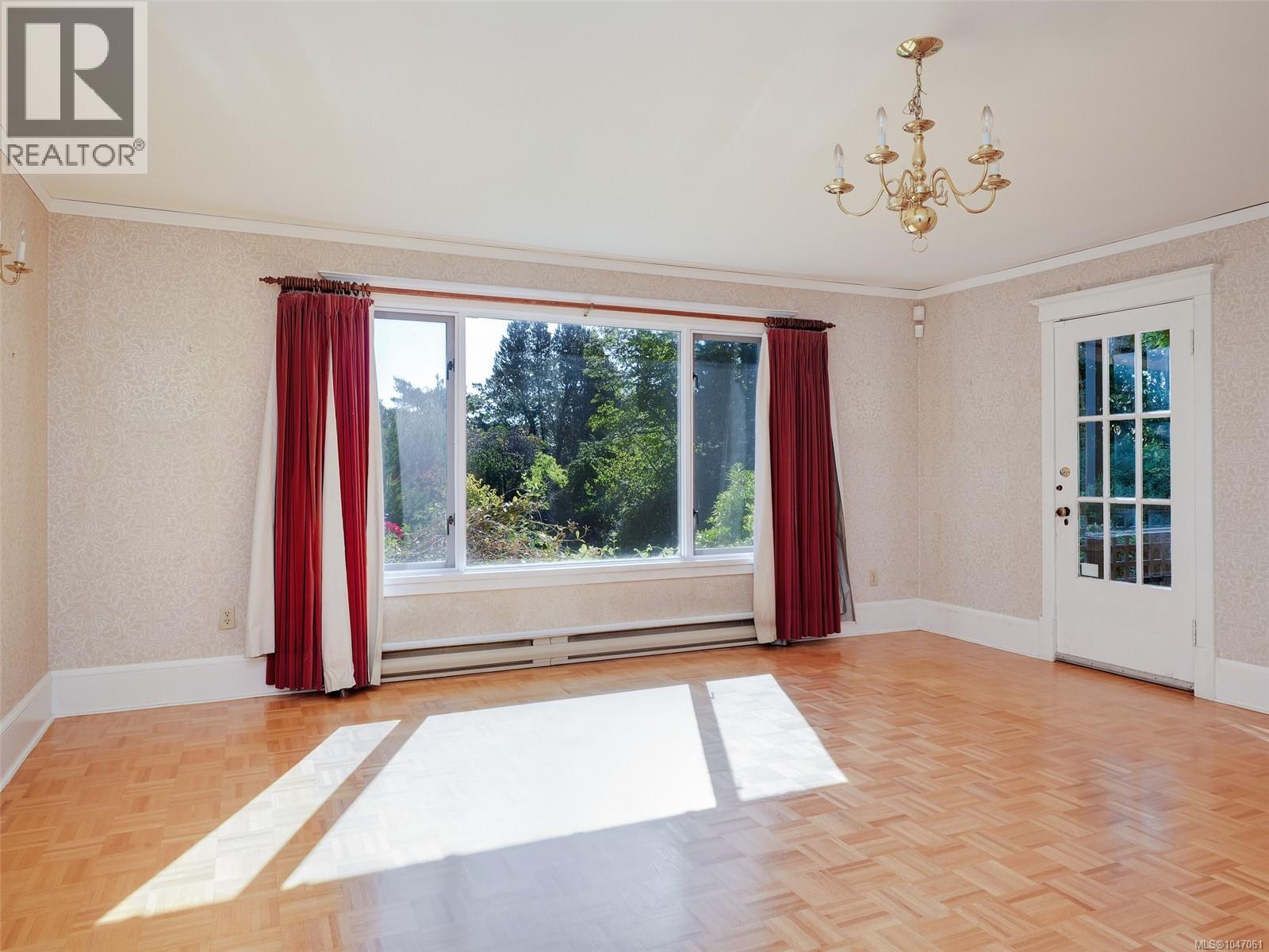  535 Island Road, Oak Bay