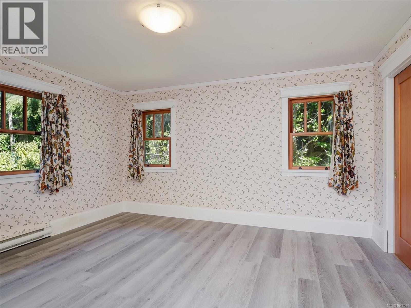  535 Island Road, Oak Bay