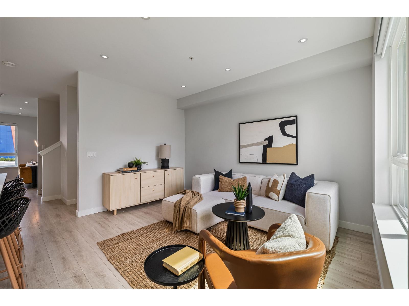 22 20057 82 AVENUE, Langley