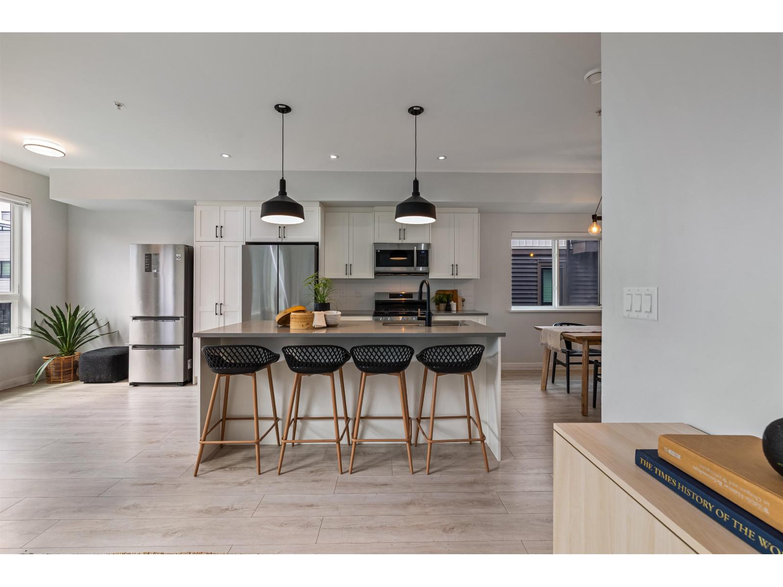 22 20057 82 AVENUE, Langley