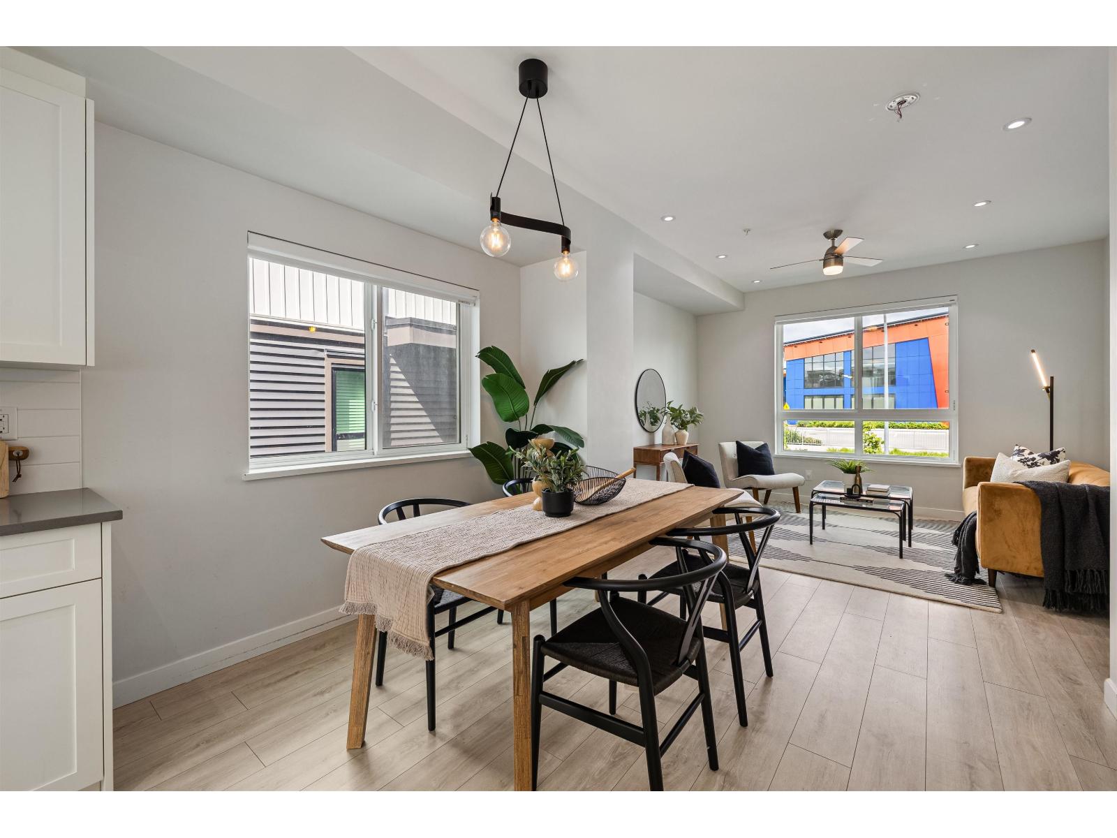 22 20057 82 AVENUE, Langley