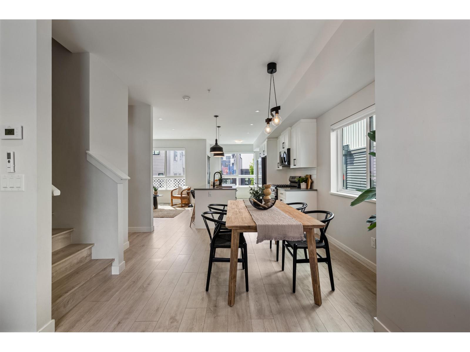 22 20057 82 AVENUE, Langley