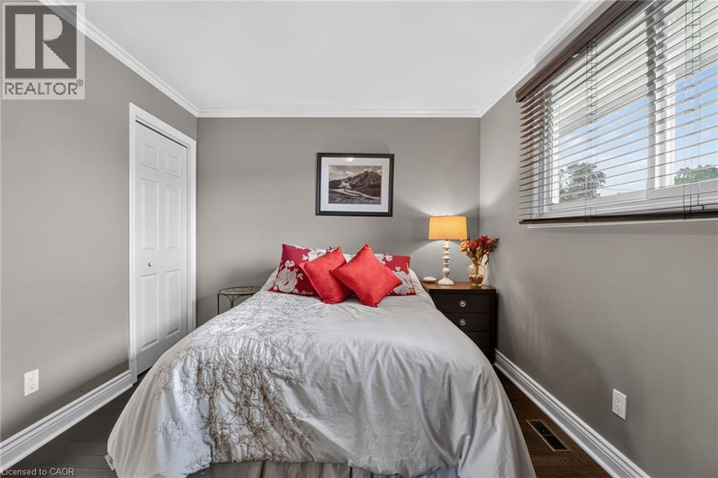 978 FERNDALE Avenue - 28