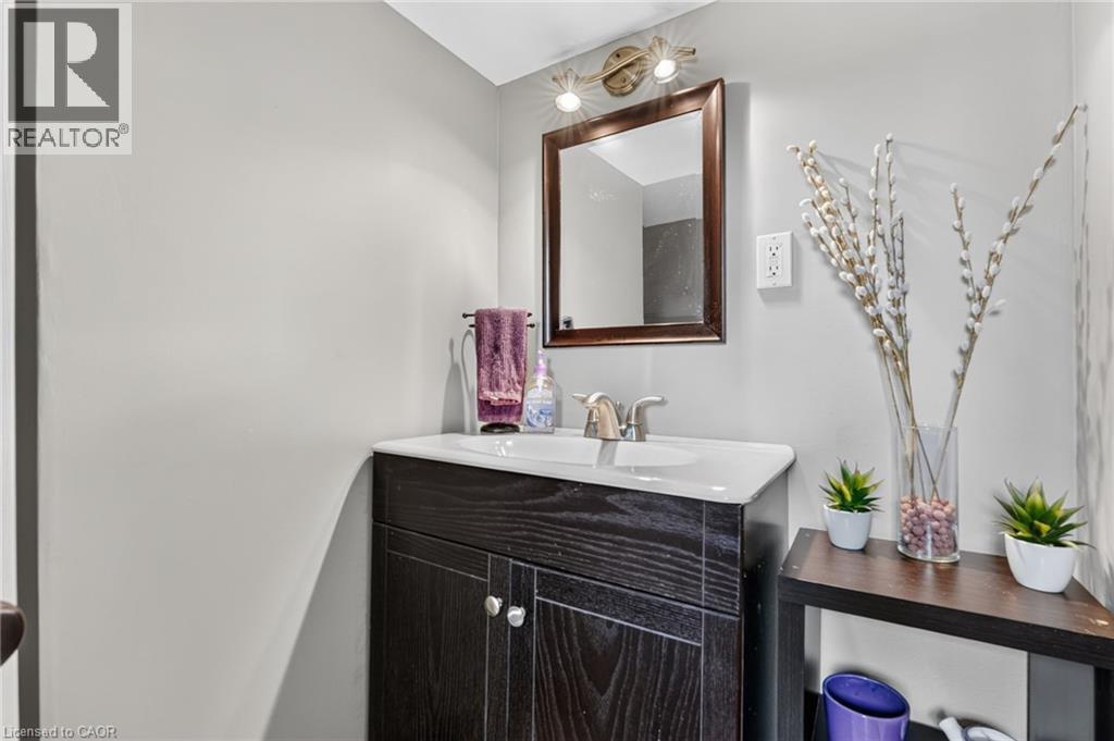 978 FERNDALE Avenue - 37