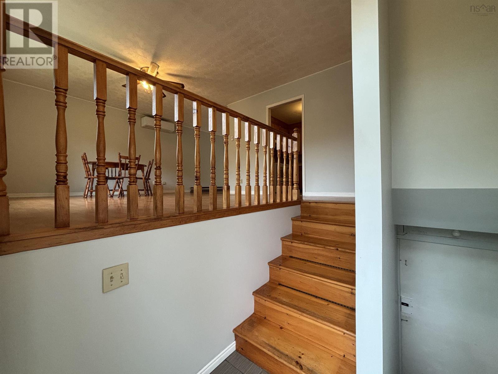 Property 8 of 30 of 42 Alpine Drive