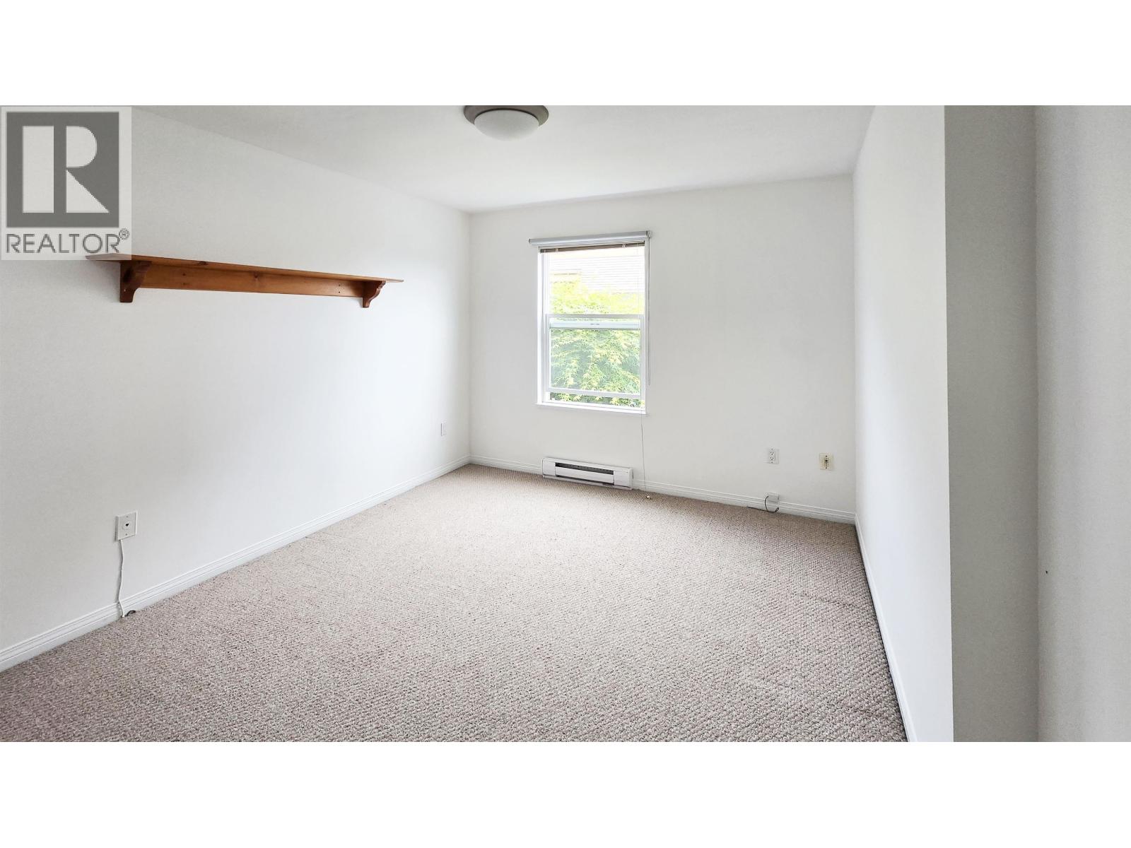 229 E 11TH AVENUE, Vancouver