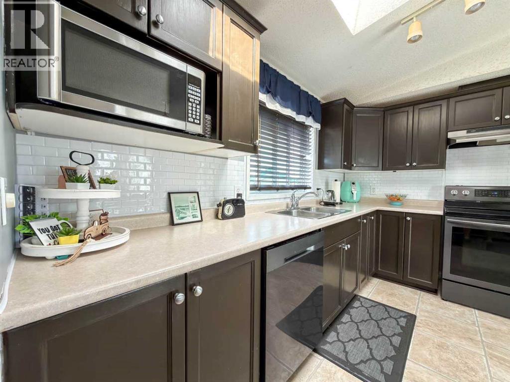 373 Harpe Way, Fort McMurray