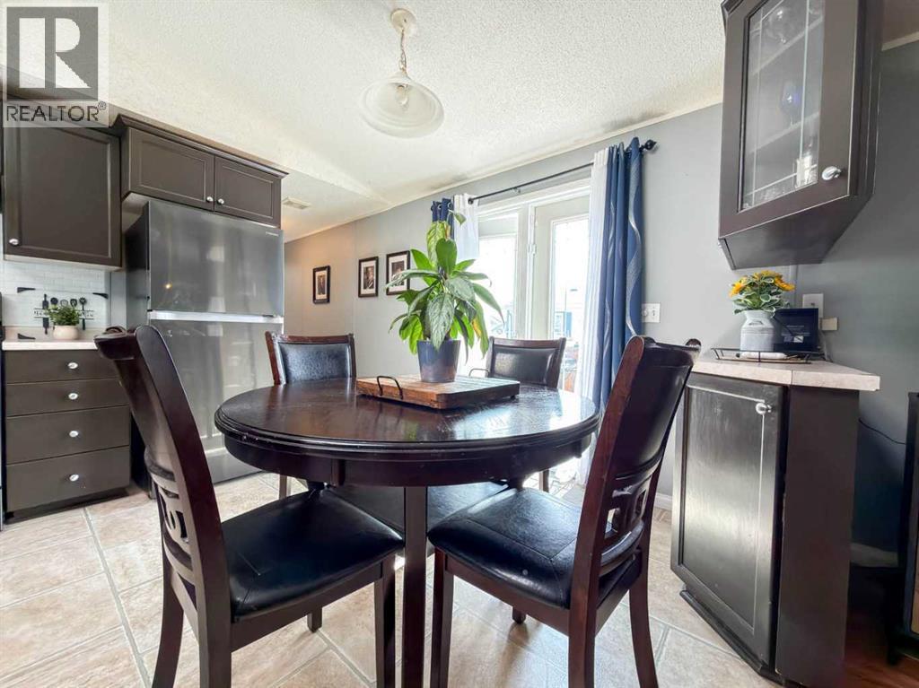 373 Harpe Way - 14