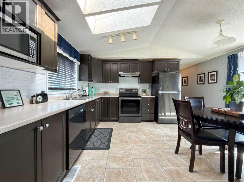 373 Harpe Way - 11