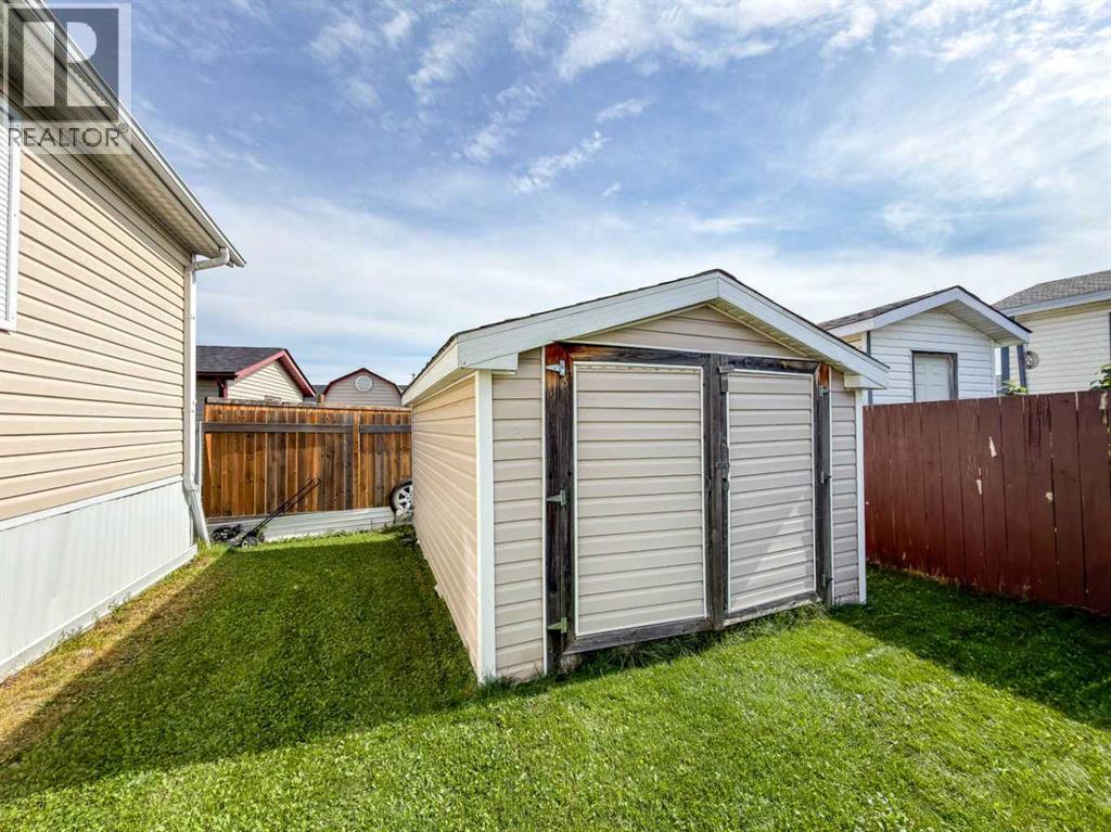 373 Harpe Way, Fort McMurray