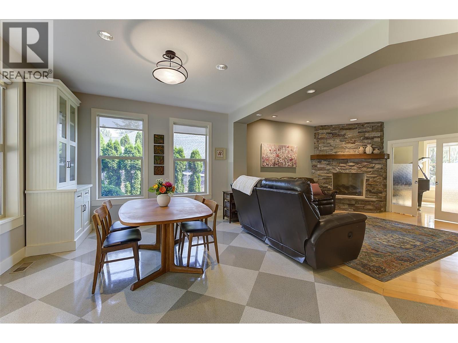 182 Terrace Hill Court, Kelowna