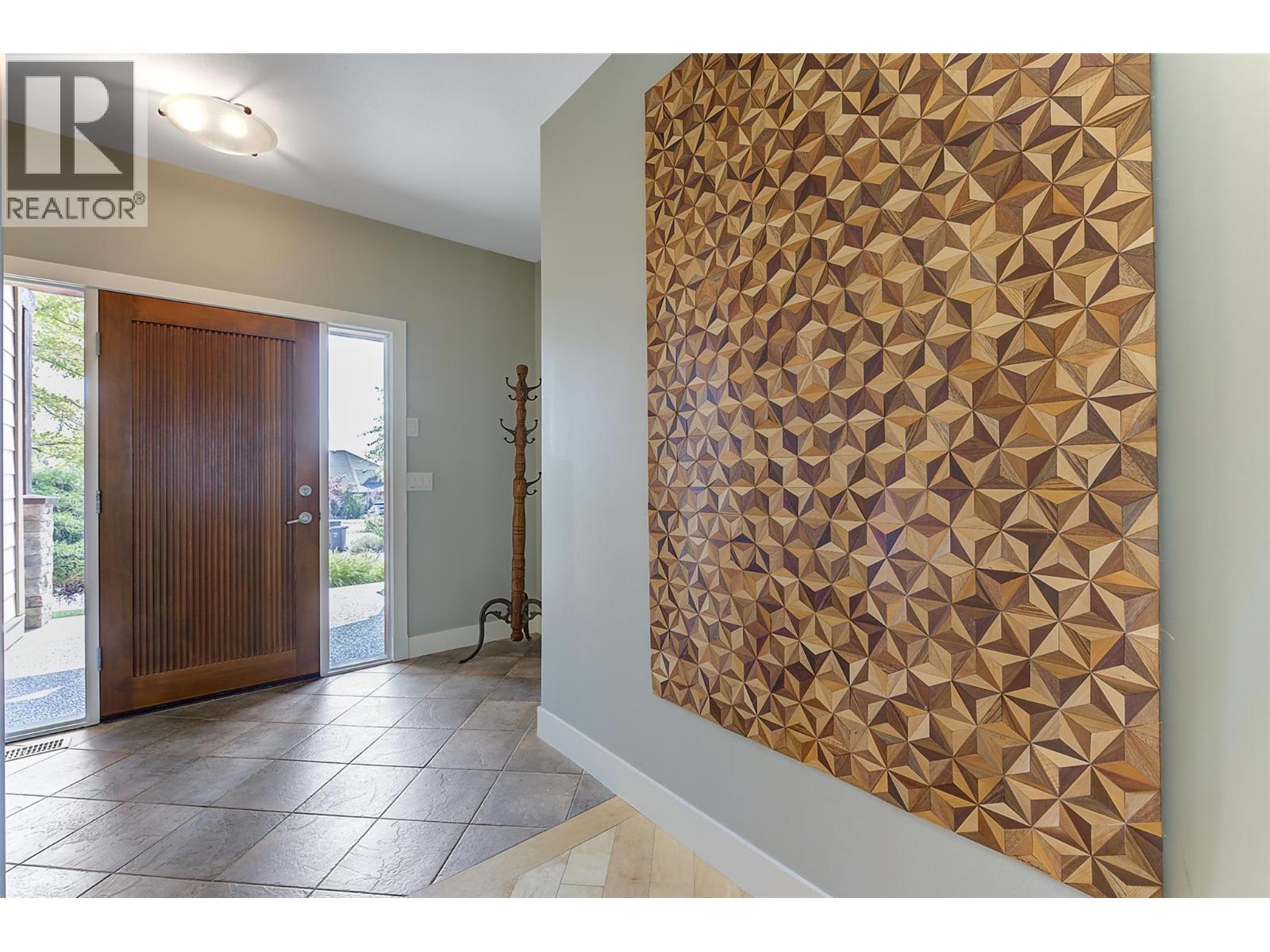 182 Terrace Hill Court, Kelowna