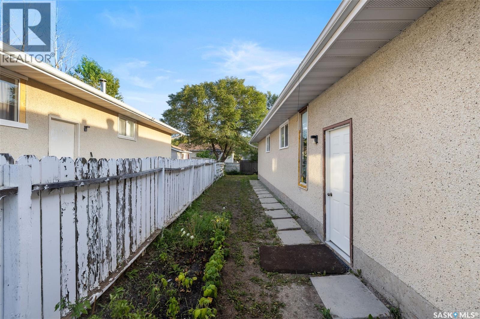 139 Thomson AVENUE - Image 18