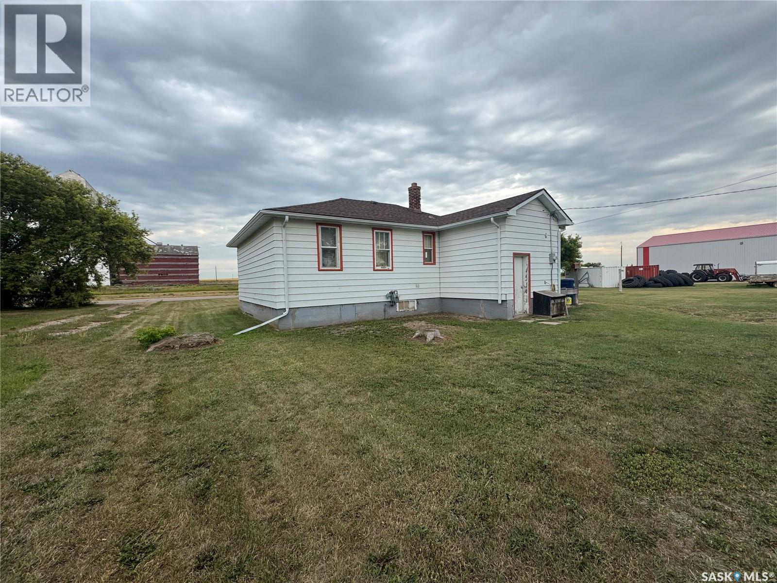 110 Railway AVENUE - 14