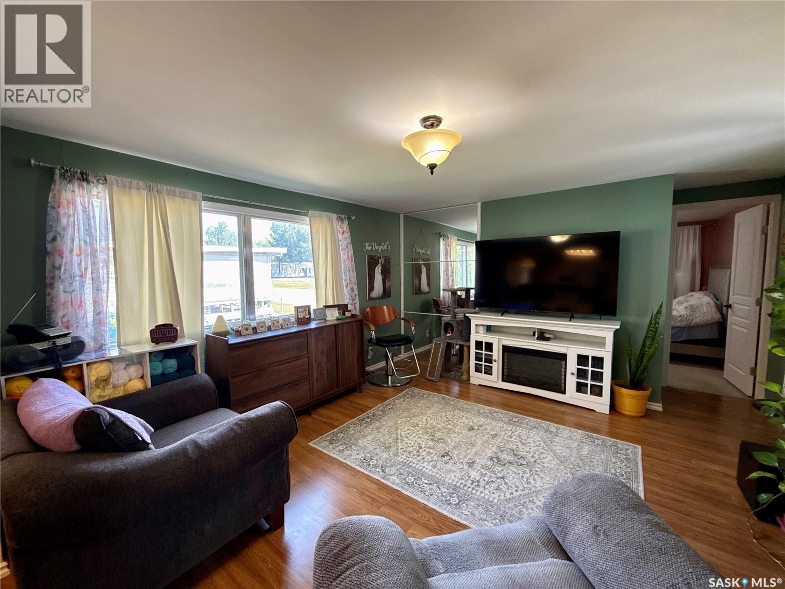 D5 1455 9th AVENUE NE - 12