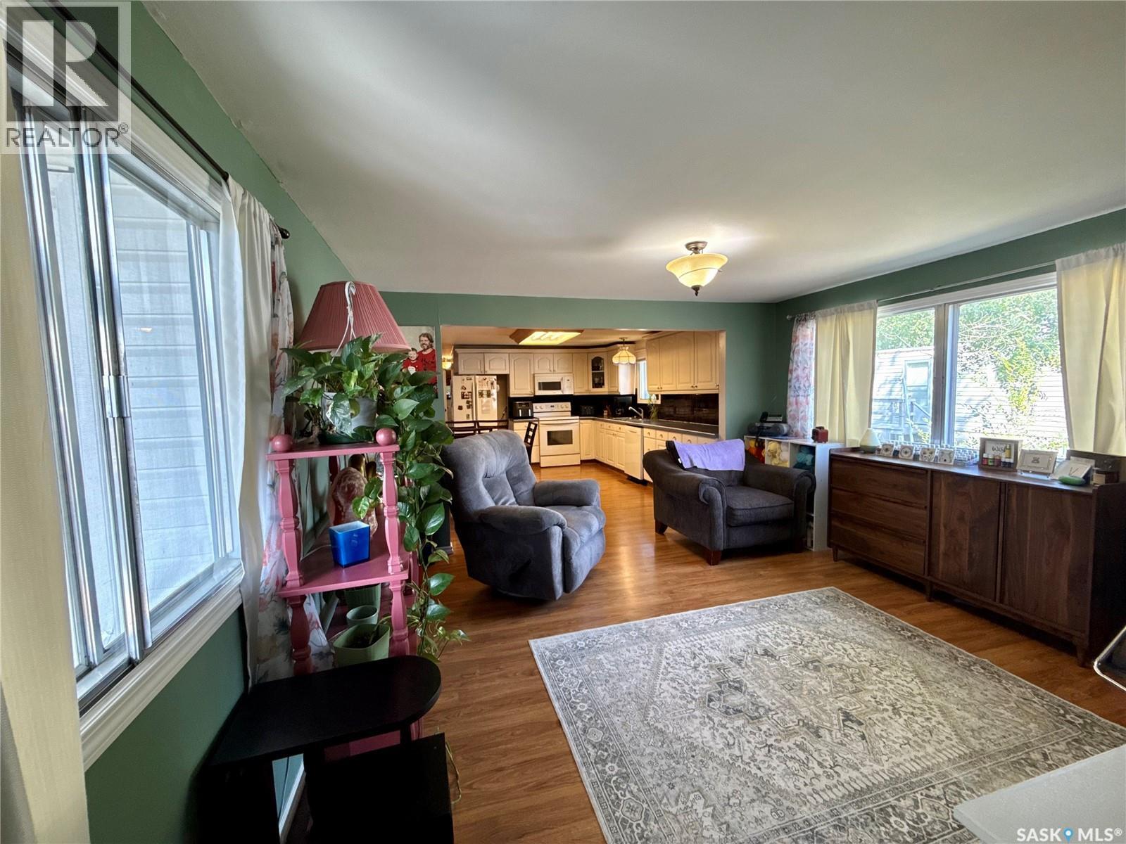 D5 1455 9th AVENUE NE - 13