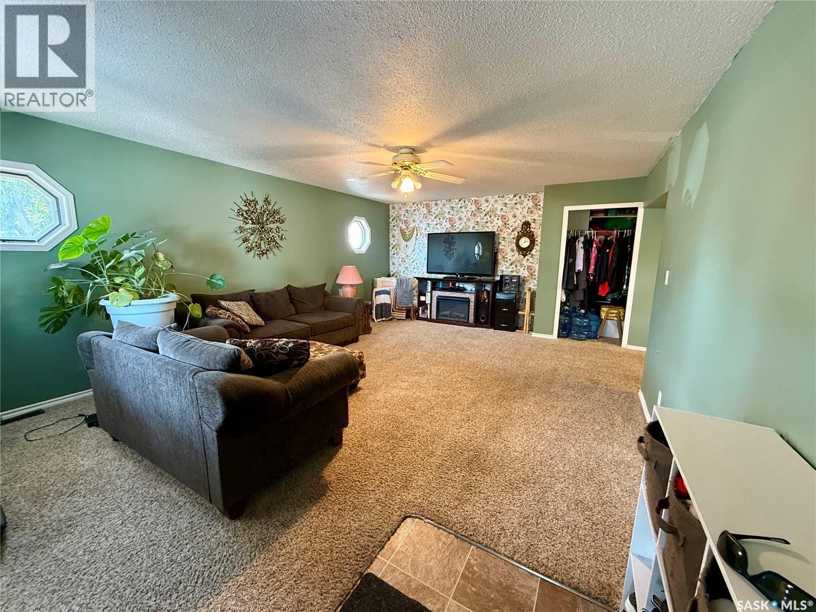D5 1455 9th AVENUE NE - Image 8