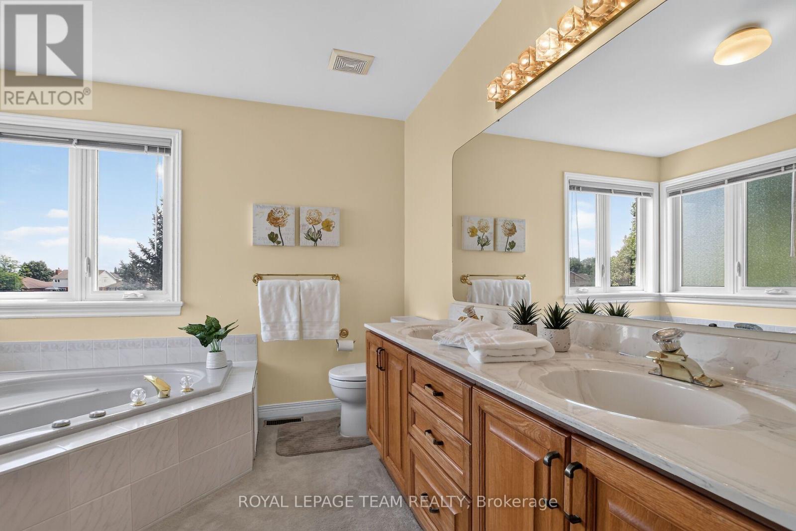 19 SLADE CRESCENT - Image 30