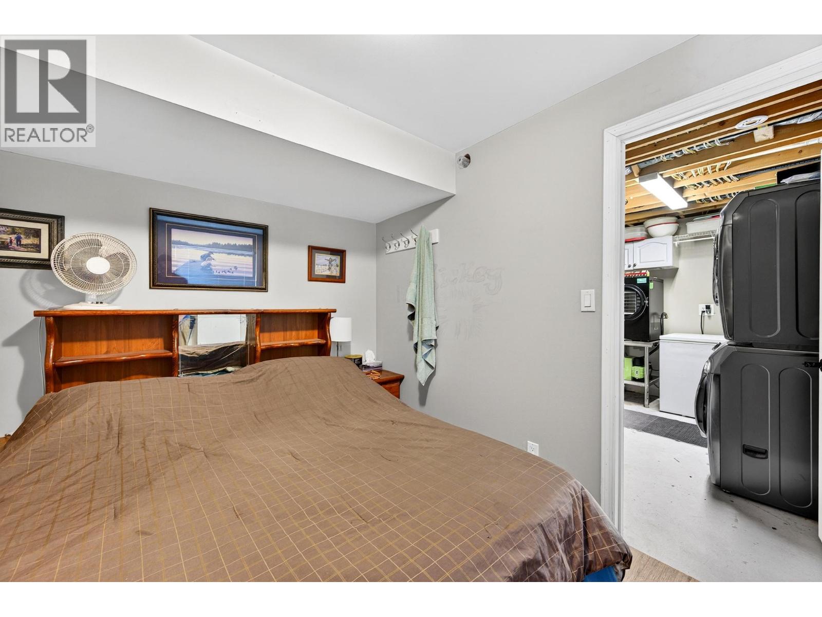 517 12th Street S - 35