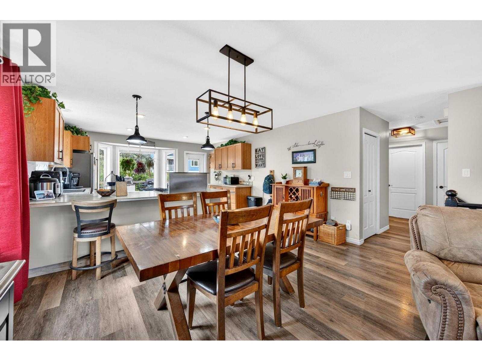 517 12th Street S - Image 8