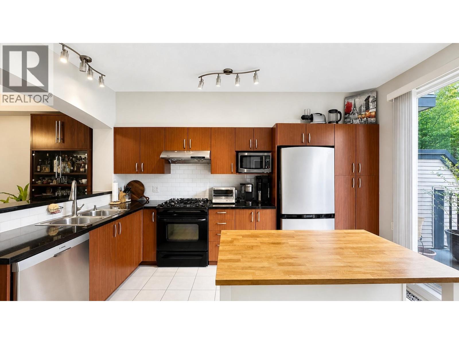 16 9088 HALSTON COURT, Burnaby