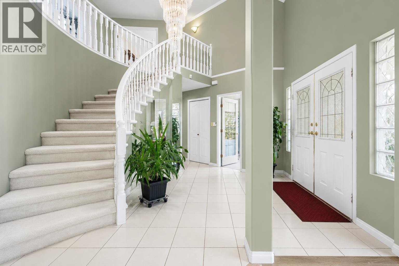 2607 PANORAMA DRIVE — photo 4