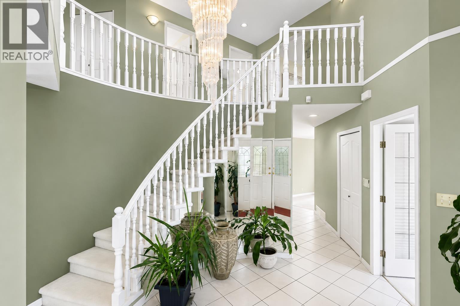 2607 PANORAMA DRIVE — photo 5
