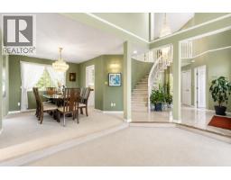 2607 Panorama Drive, Coquitlam, BC V3E2W1 Photo 10